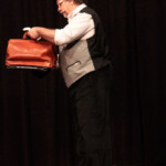 spectacle familial de magie dans le cadre de la 3e édition du festival "Rire et Magie" de Saint-Péray