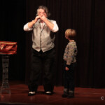 spectacle familial de magie dans le cadre de la 3e édition du festival "Rire et Magie" de Saint-Péray