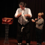 spectacle familial de magie dans le cadre de la 3e édition du festival "Rire et Magie" de Saint-Péray